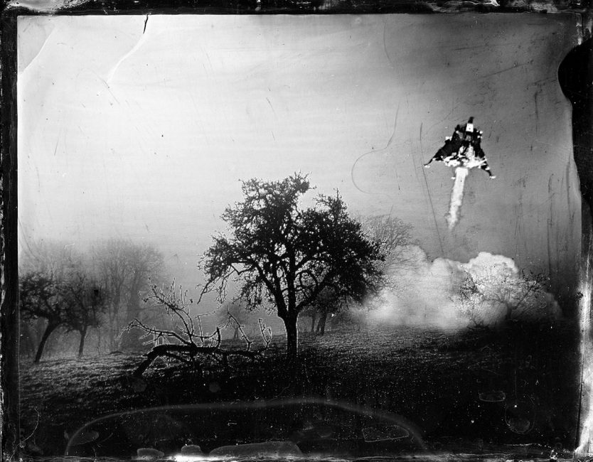 La conquête de l'espace - Le retour sur Terre - Ambrotype - 9 x 12 cm - Collection privée